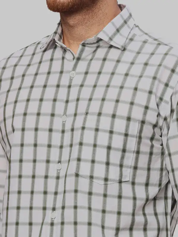 Men Green Slim Fit Checks Cotton Cut Away Collar Shirts - Image 7