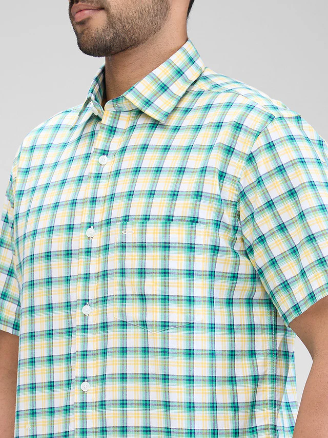 Colorplus Green Checks Tailored Fit Cotton Casual Shirt - Image 6
