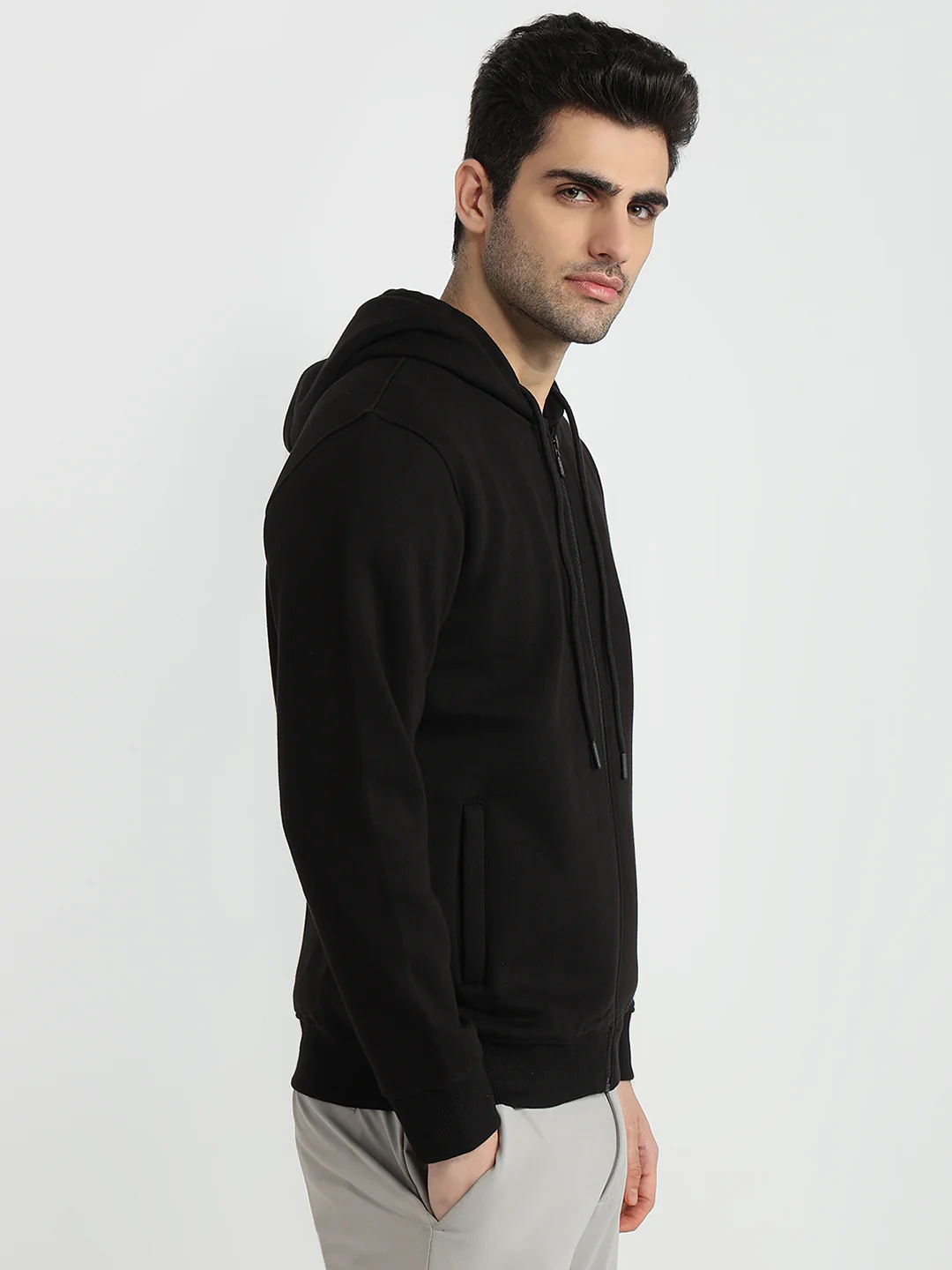 Colorplus Men Black Solid Regular Fit Cotton Blend Sweatshirt - Image 3