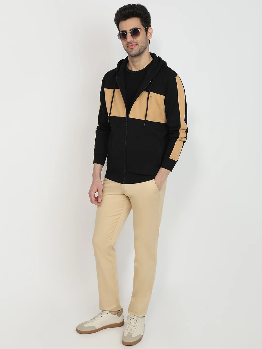 Colorplus Men Black Solid Regular Fit Cotton Blend Sweatshirt - Image 5