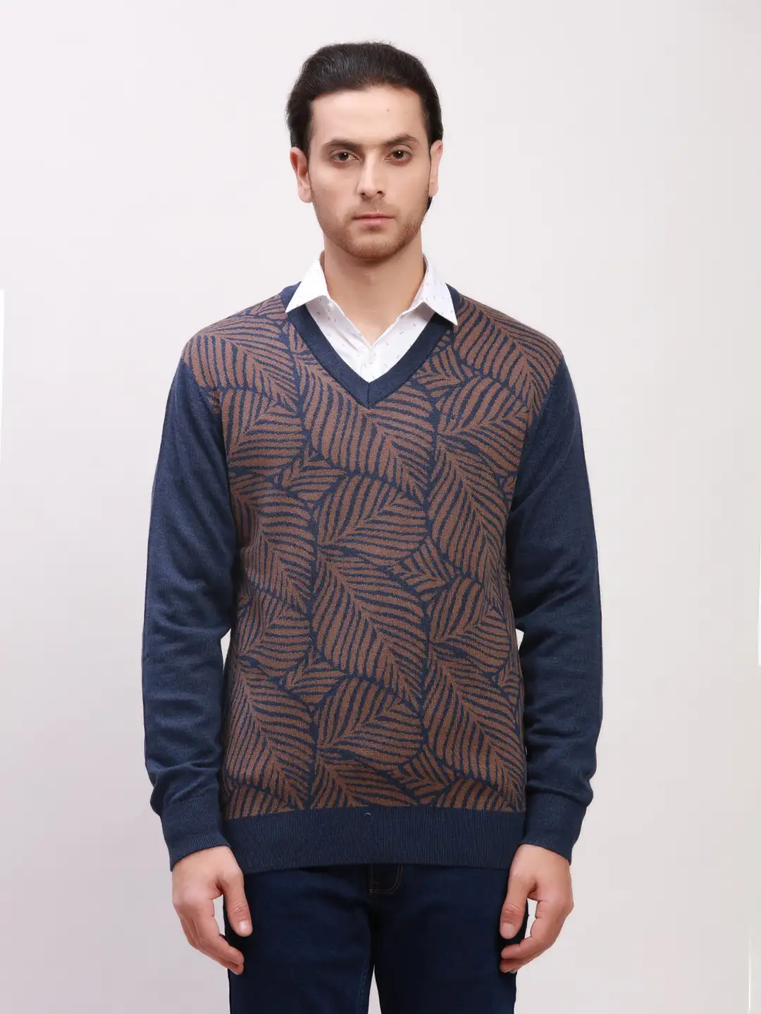 Colorplus Men Blue Jacquard Tailored Fit Wool Blend Full Sleeve V Neck Sweaters