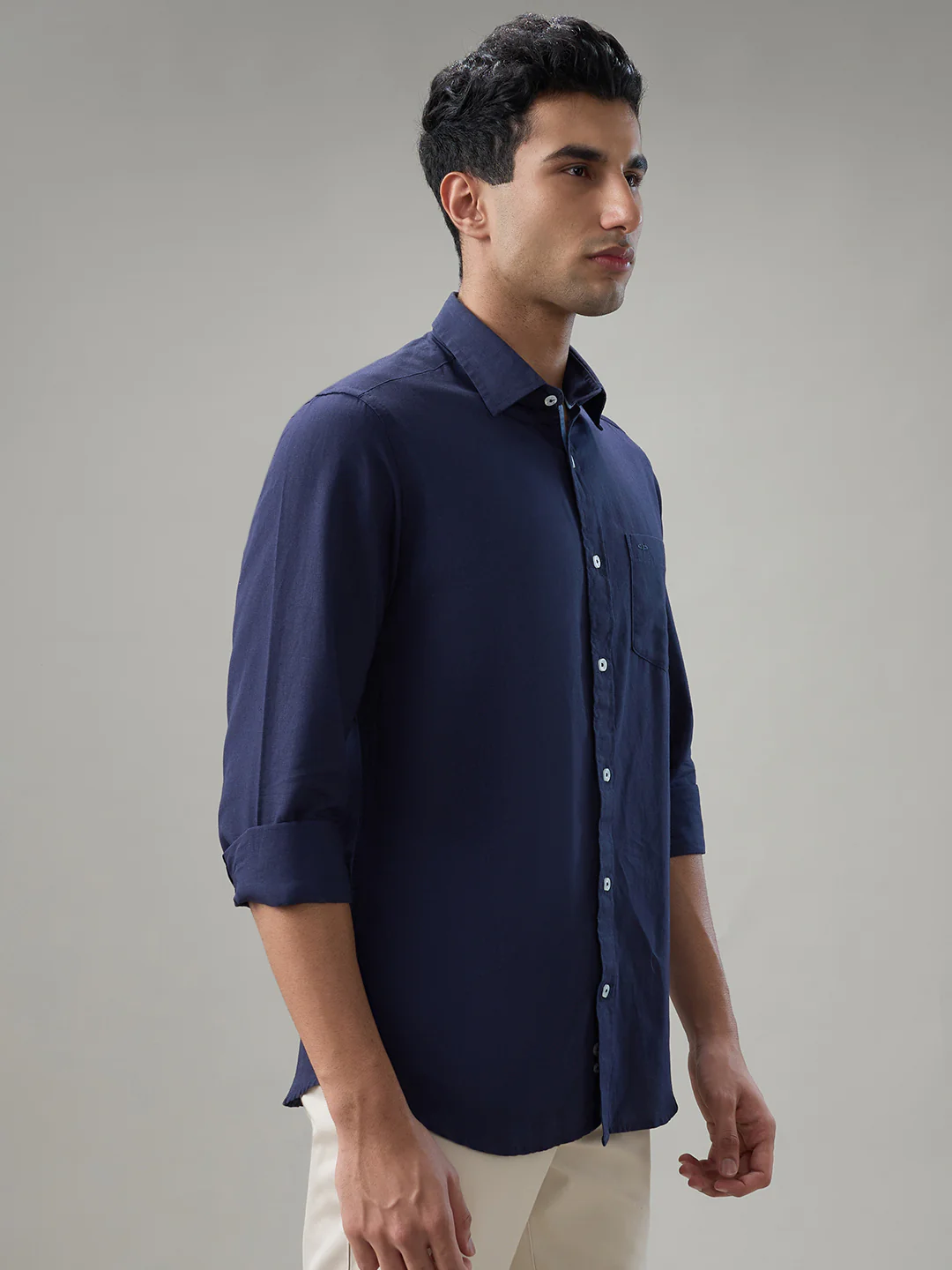 Colorplus Men Blue Solid Piece Dyed Contemporary Fit Linen Blend Casual Shirt - Image 2