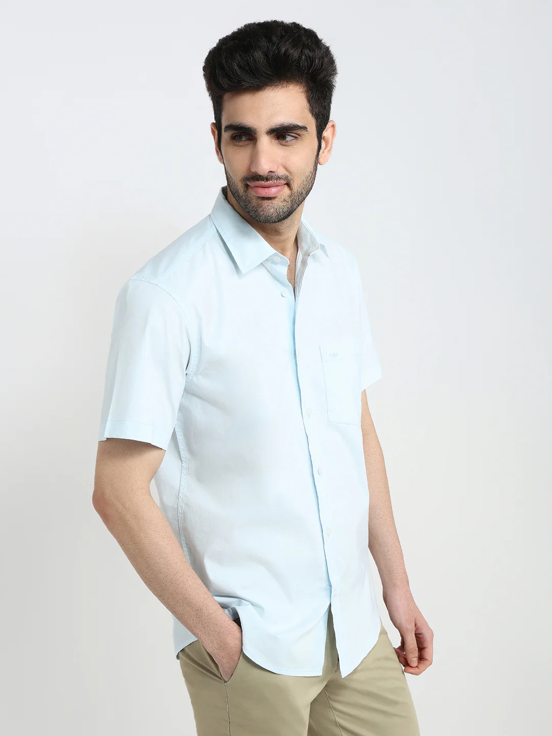 Colorplus Men Blue Solid Regular Fit Cotton Blend Half Sleeve Casual Shirt - Image 3