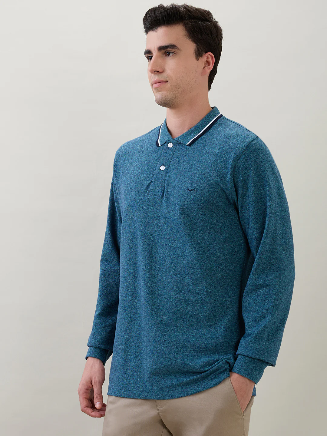 Colorplus Men Blue Solid Regular Fit Cotton T-Shirt - Image 3