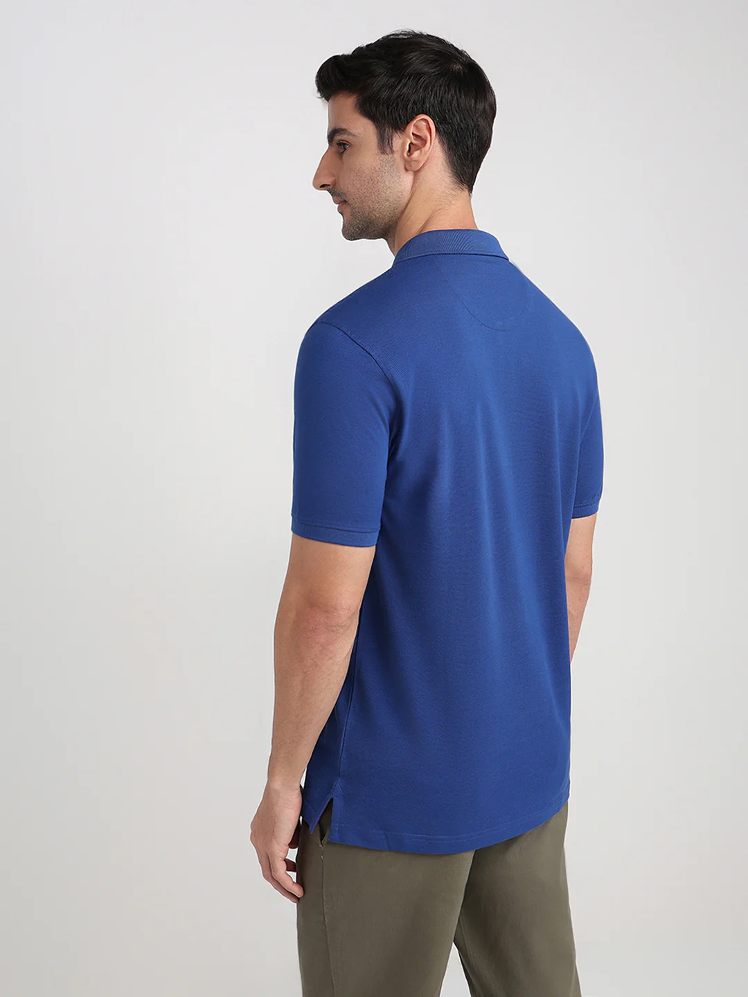 Colorplus Men Blue Solid Regular Fit Cotton T-Shirt - Image 4