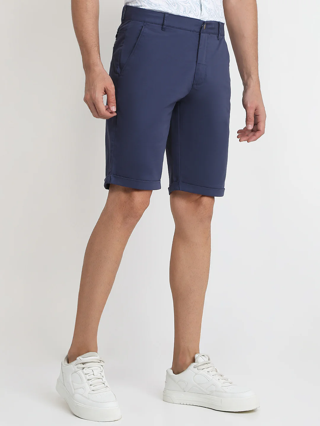 Colorplus Men Blue Twill Regular Fit Cotton Blend Shorts - Image 3