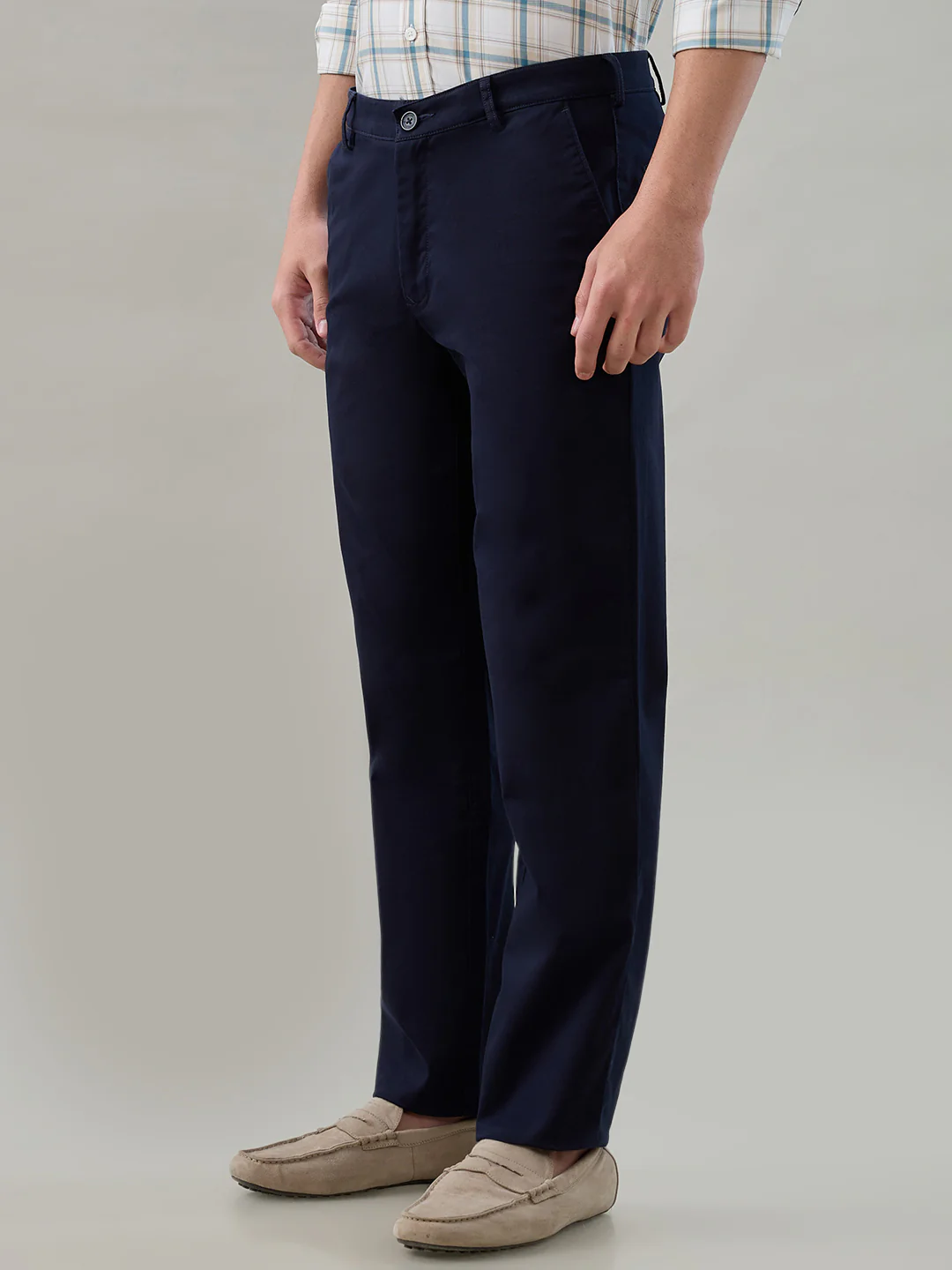 Colorplus Men Blue Twill Regular Fit Cotton Blend Trouser - Image 3