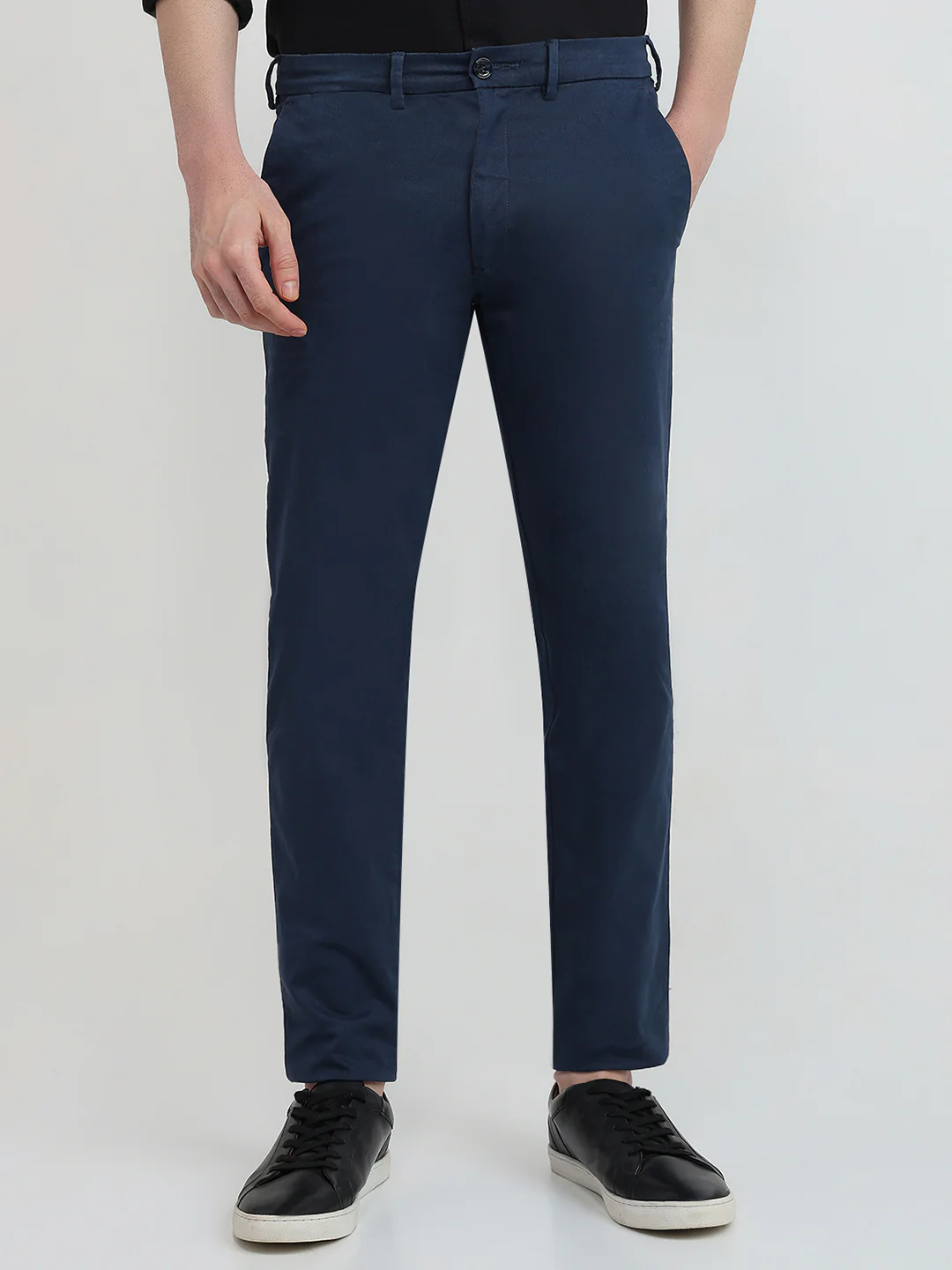 Colorplus Men Blue Twill Tapered Fit Cotton Blend Trouser