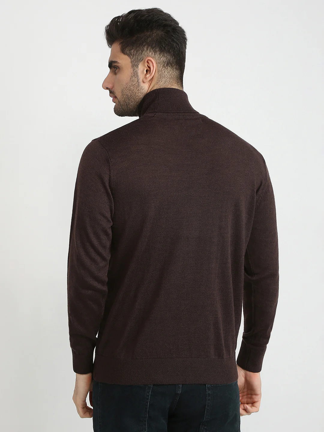 Colorplus Men Brown Solid Regular Fit Wool Blend Full Sleeve V Neck Collar Sweater - Image 4