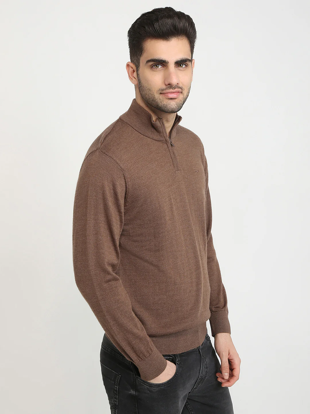 Colorplus Men Brown Solid Regular Fit Wool Blend Full Sleeve V Neck Collar Sweater - Image 3