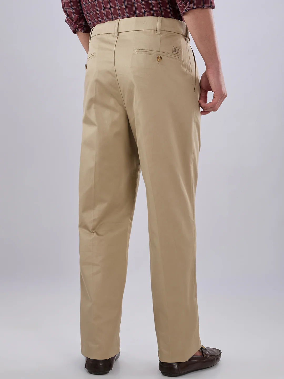Colorplus Men Comfort Fit Twill Pattern Pure Cotton Double Pleat Trouser - Image 4