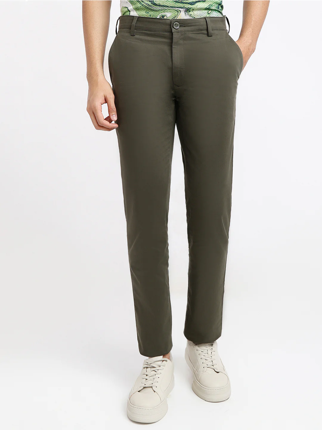 Colorplus Men Green Plain Slim Fit Cotton Blend Trouser