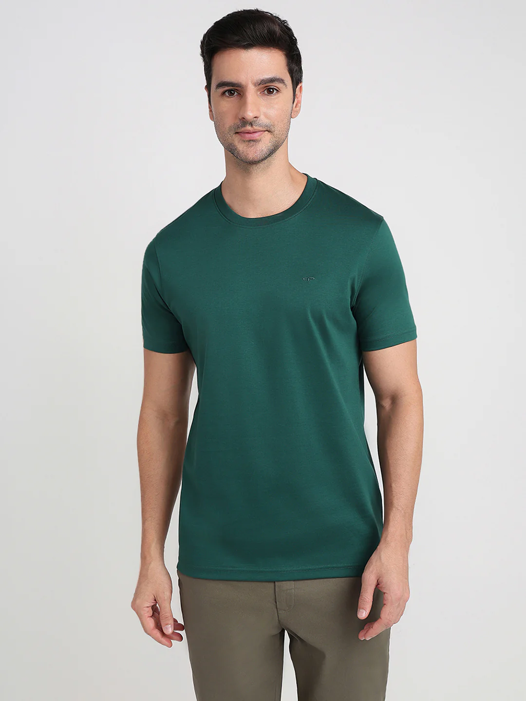 Colorplus Men Green Solid Regular Fit Cotton Half Sleeve Round Neck Collar T-Shirt