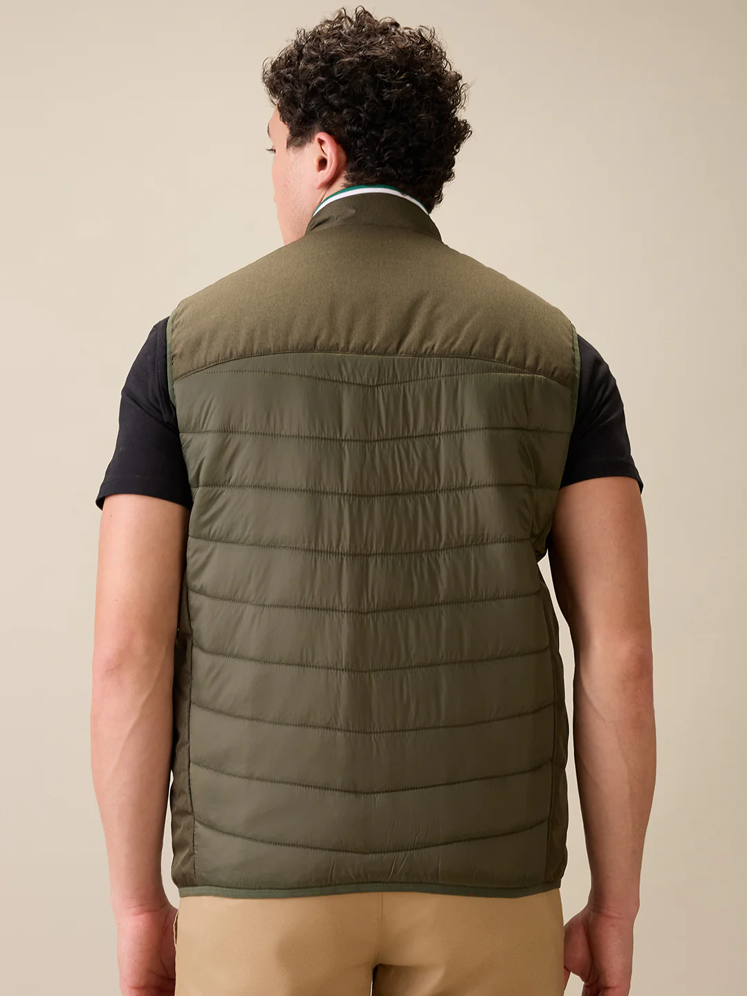 Colorplus Men Green Solid Regular Fit Polyester Sleeveless Jacket - Image 4