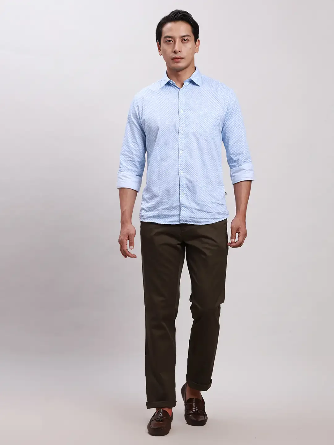 ColorPlus Men Green Tailored Fit Solid Piece Dyed Cotton Trousers - Image 5