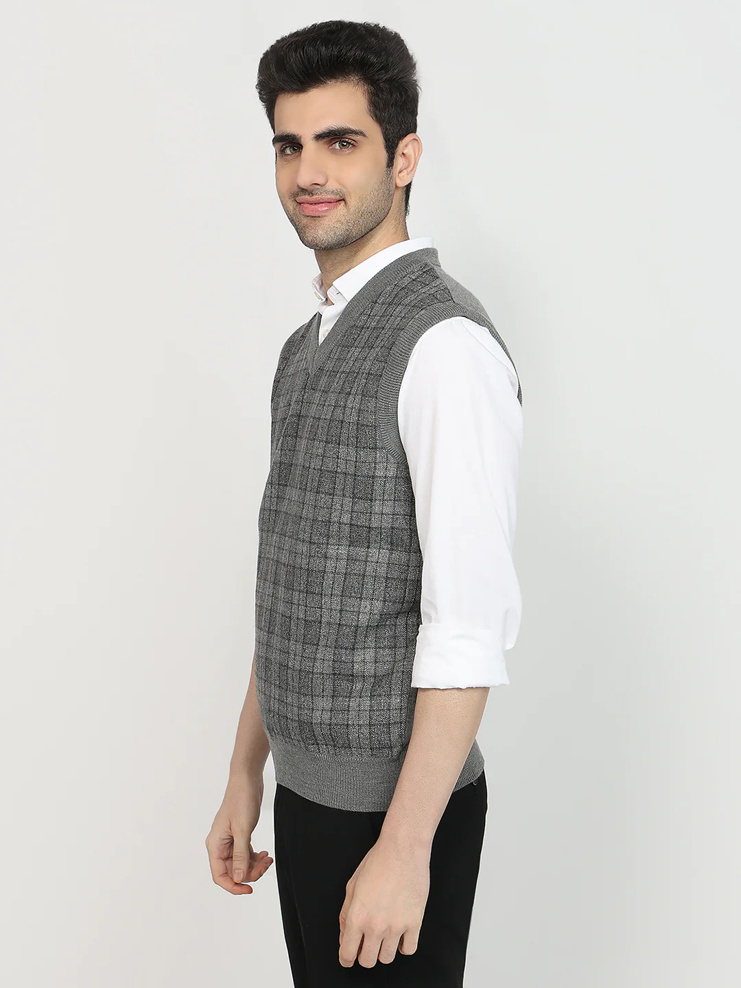 Colorplus Men Grey Checks Regular Fit Acrylic Blend Sweatshirt - Image 3