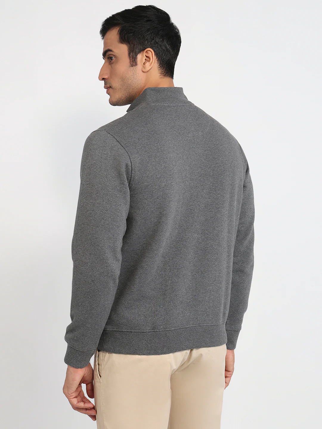 Colorplus Men Grey Solid Regular Fit Cotton Blend Sweatshirt - Image 4