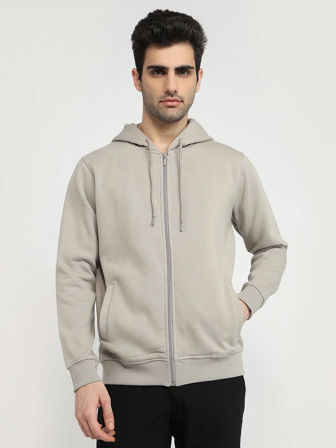 Colorplus Men Grey Solid Regular Fit Cotton Blend Sweatshirt