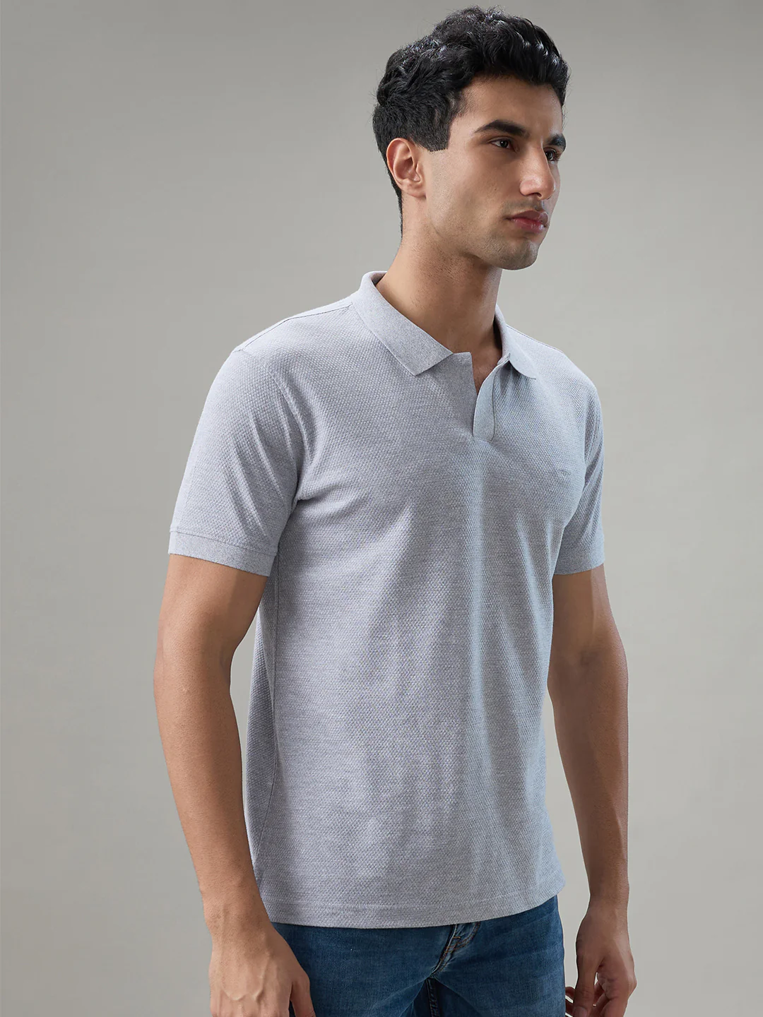 Colorplus Men Grey Solid Regular Fit Cotton T-Shirt - Image 2