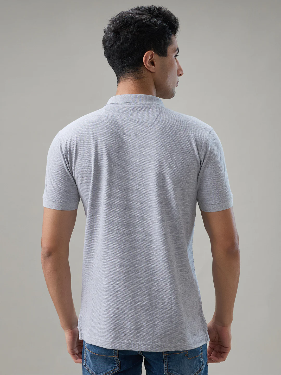 Colorplus Men Grey Solid Regular Fit Cotton T-Shirt - Image 4