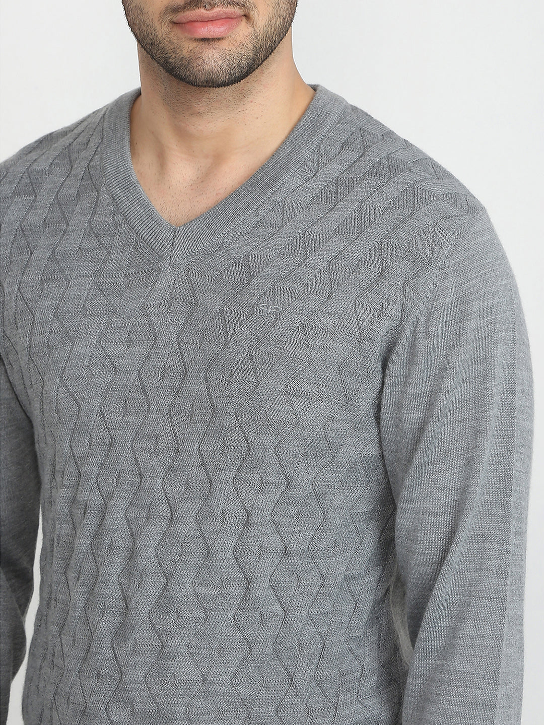 Colorplus Men Grey Solid Regular Fit Wool Blend Full Sleeve V Neck Collar Sweater - Image 6