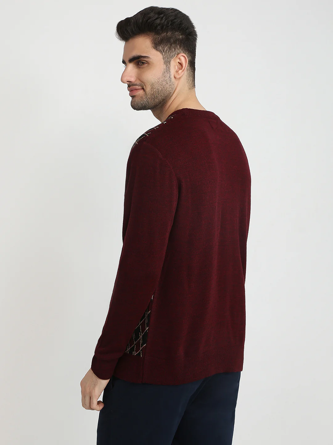 Colorplus Men Maroon Jacquard Regular Fit Acrylic Full Sleeve V Neck Collar Sweater - Image 4