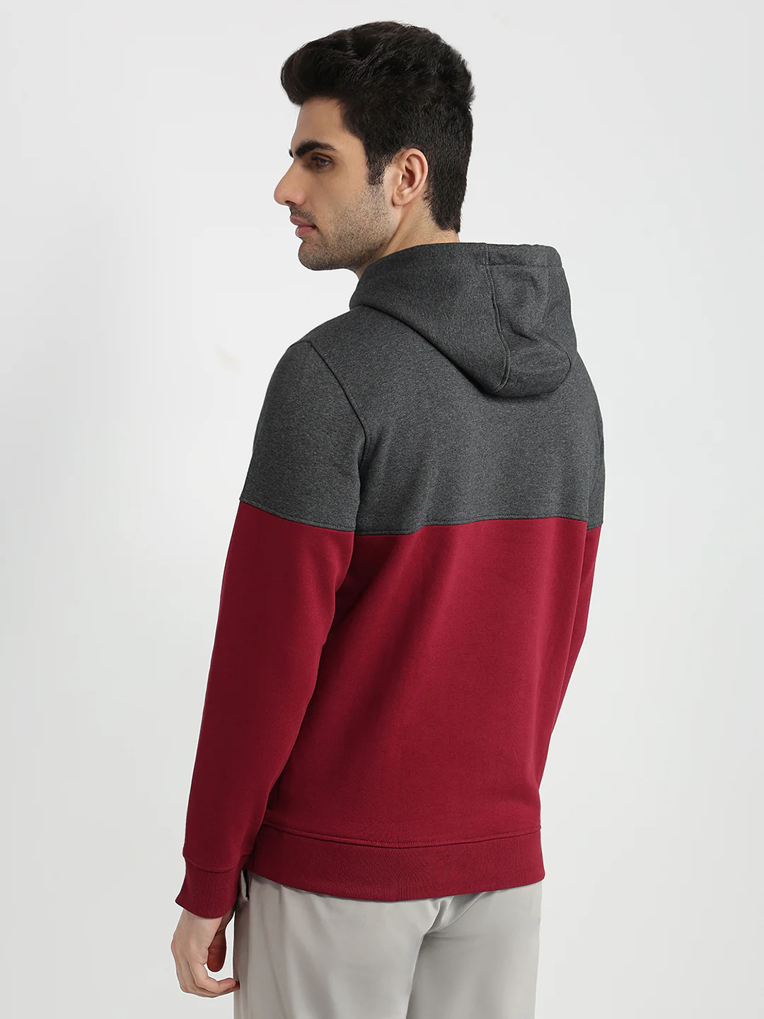 Colorplus Men Maroon Solid Regular Fit Cotton Blend Sweatshirt - Image 4