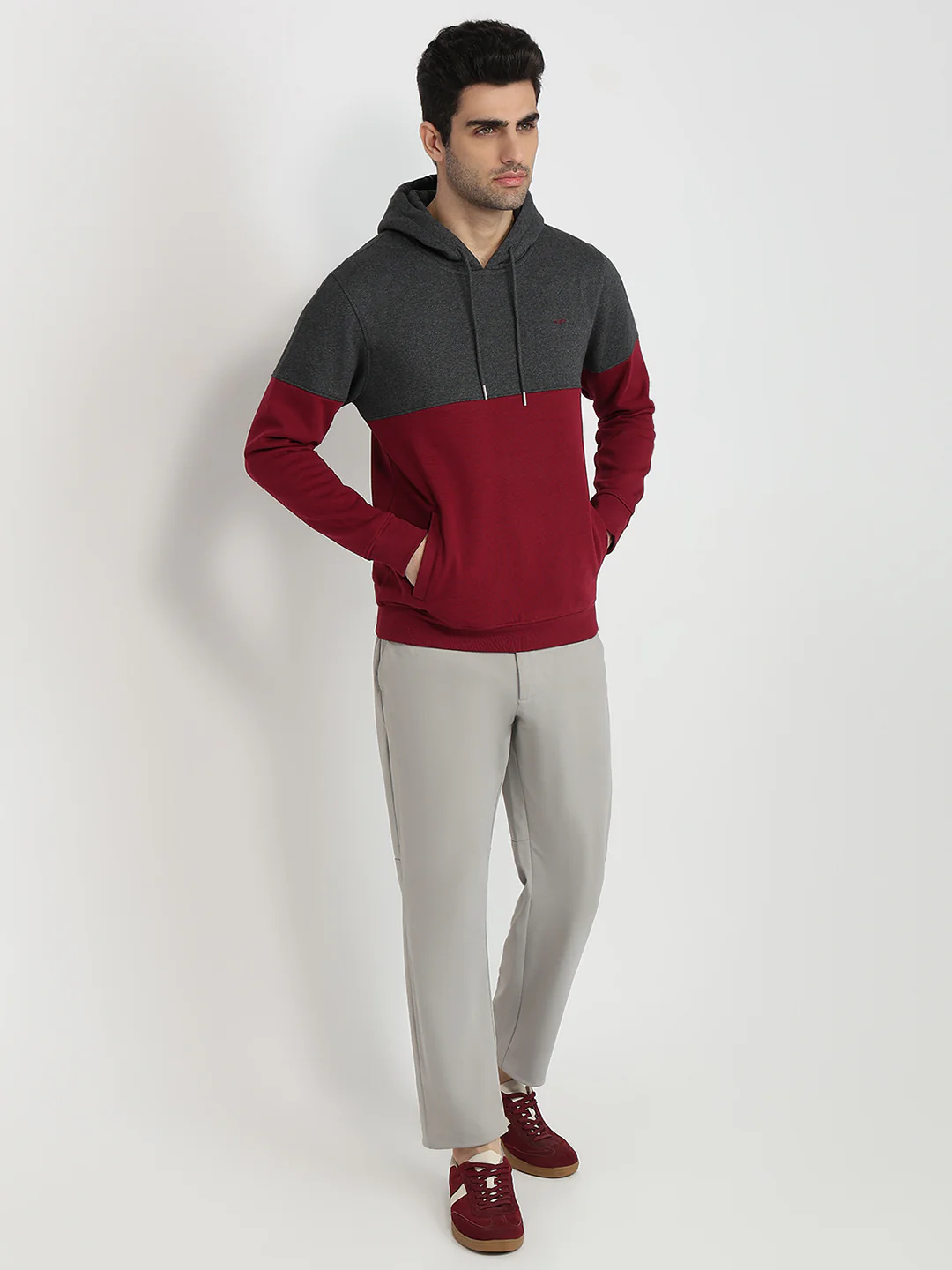 Colorplus Men Maroon Solid Regular Fit Cotton Blend Sweatshirt - Image 5