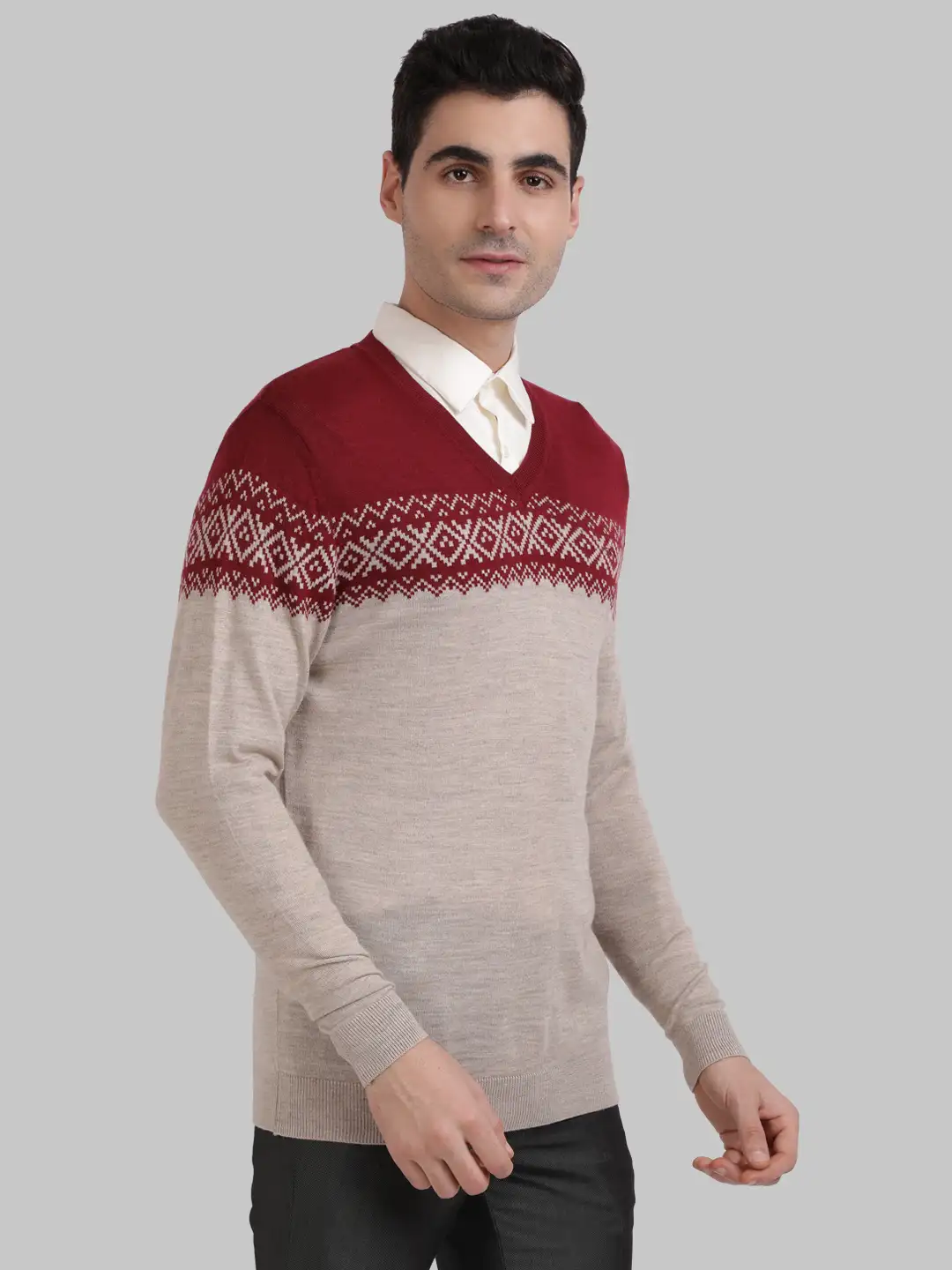 ColorPlus Men Maroon Tailored Fit Jacquard Cotton Full Sleeve V Neck Collar Sweaters - Image 2