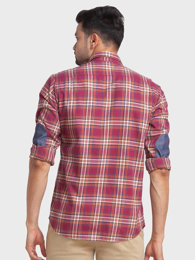 Colorplus Men Red Checkered Tailored Fit Full Sleeve Spread Collar Shirt - Image 4