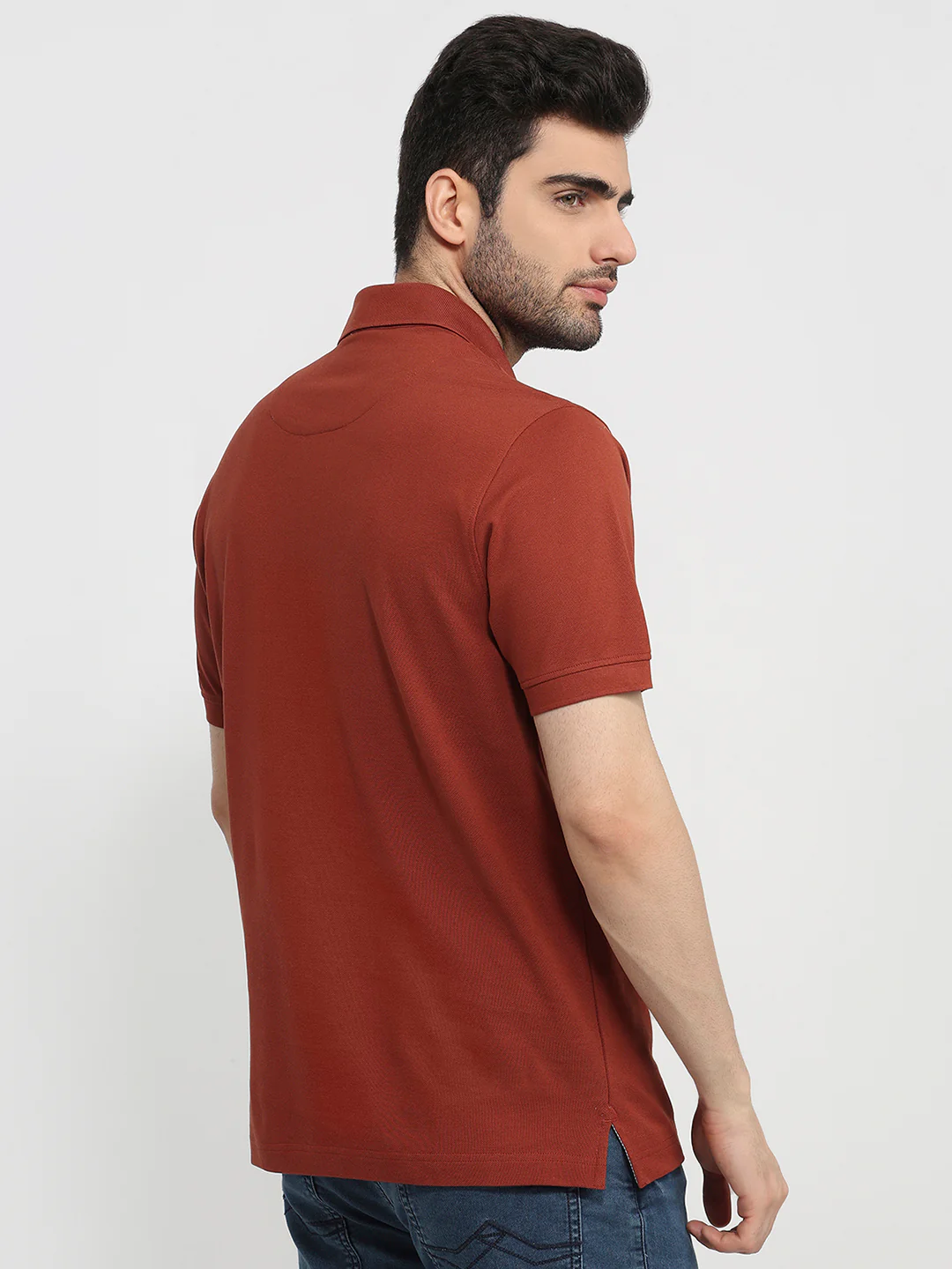 Colorplus Men Regular Fit Solid Pattern Pure Cotton Half Sleeve T-Shirt - Image 4