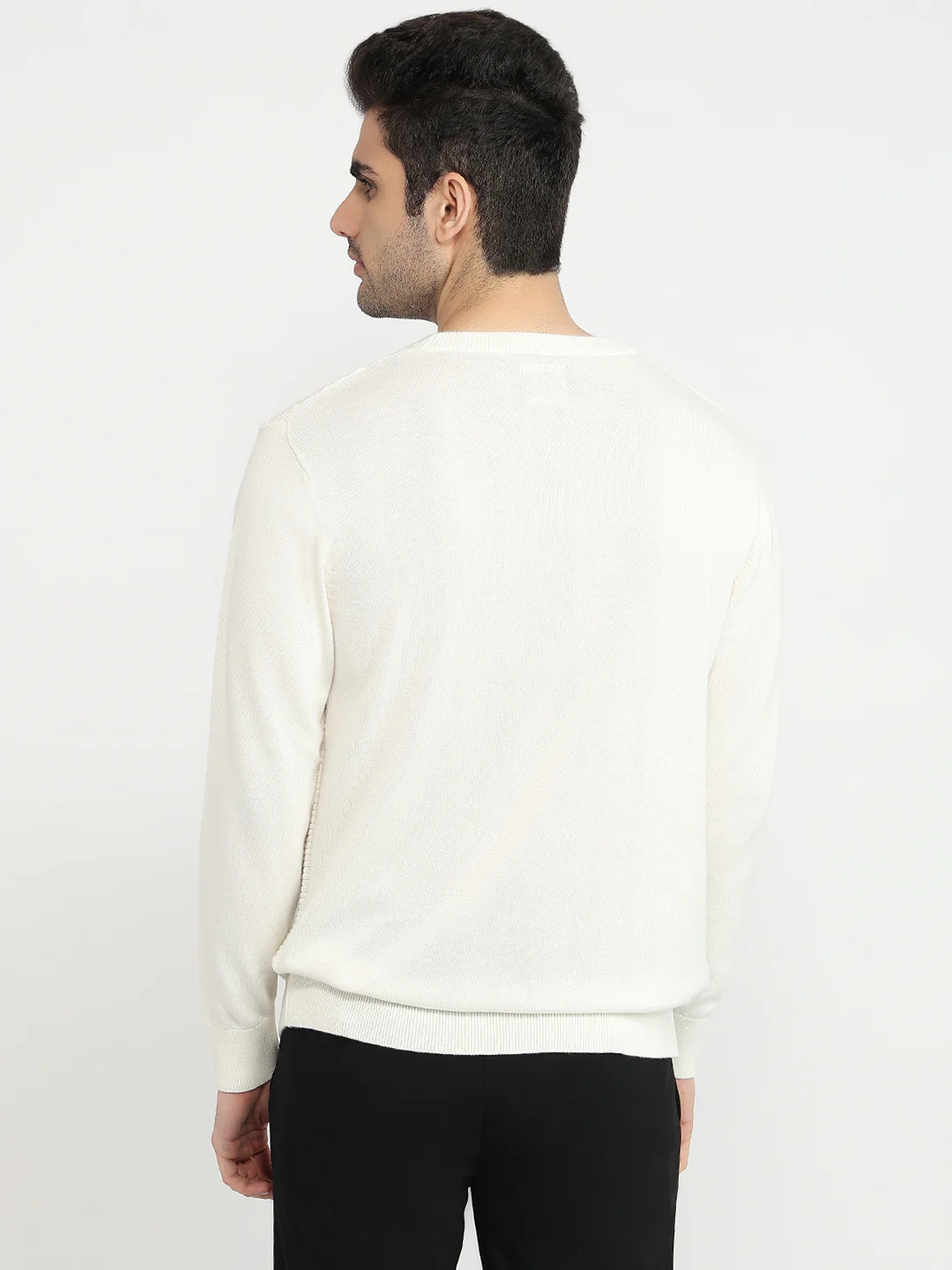 Colorplus Men White Jacquard Regular Fit Cotton Sweatshirt - Image 4