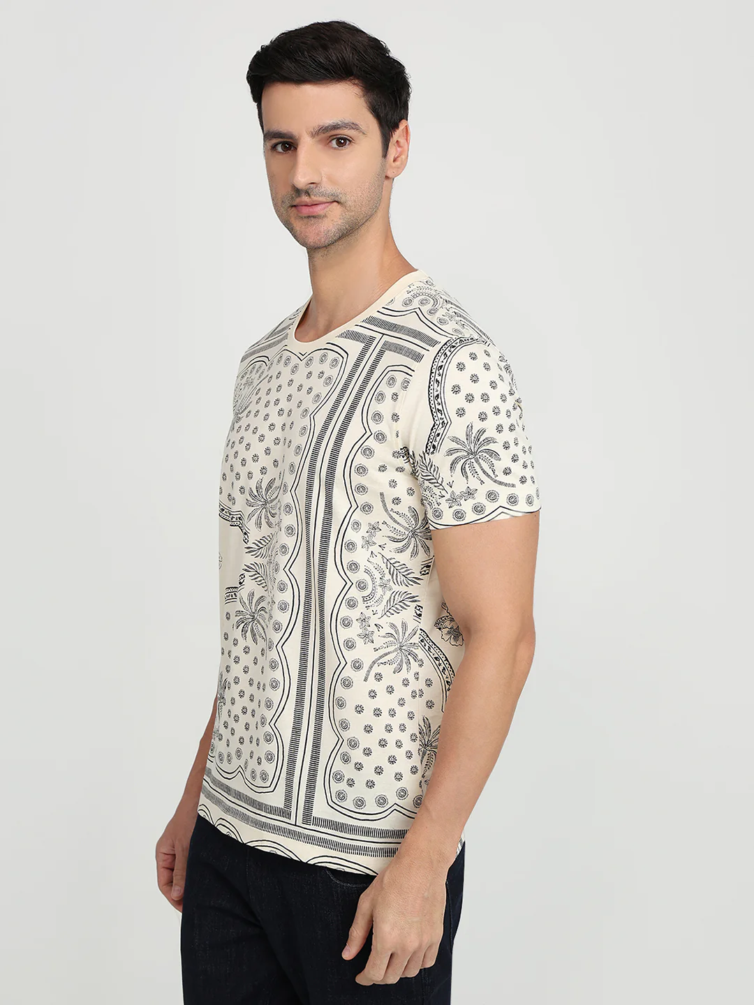 Colorplus Men White Printed Regular Fit Cotton Half Sleeve T-Shirt - Image 2