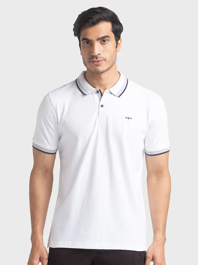 Colorplus Men White Solid Tailored Fit Half Sleeve Polo Neck T-Shirt