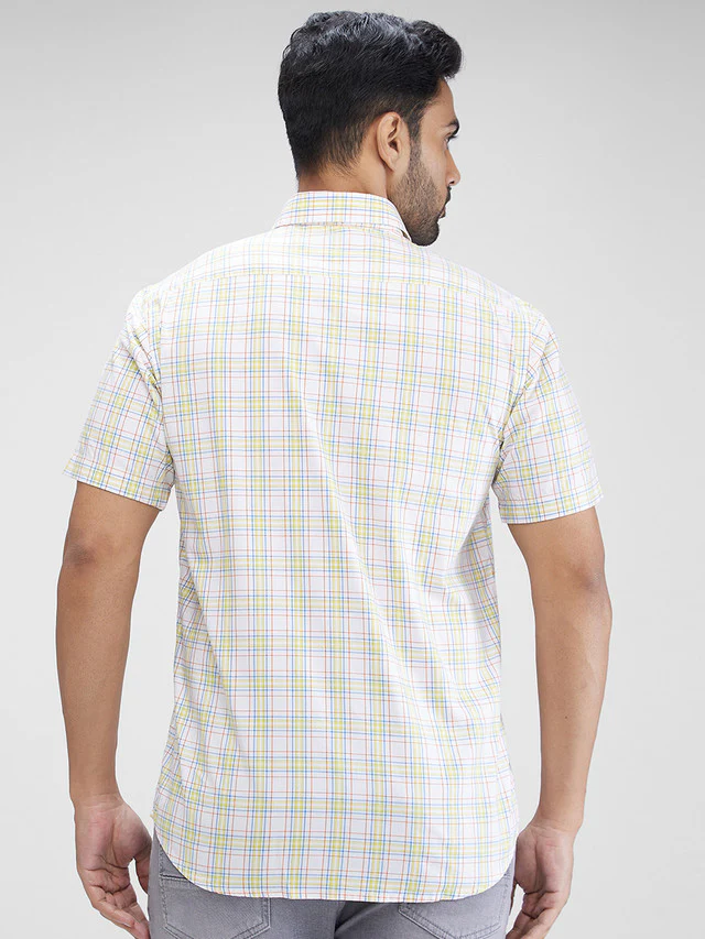 Colorplus Men Yellow Checkered Regular Fit Half Sleeve Spread Collar Shirt - Image 4