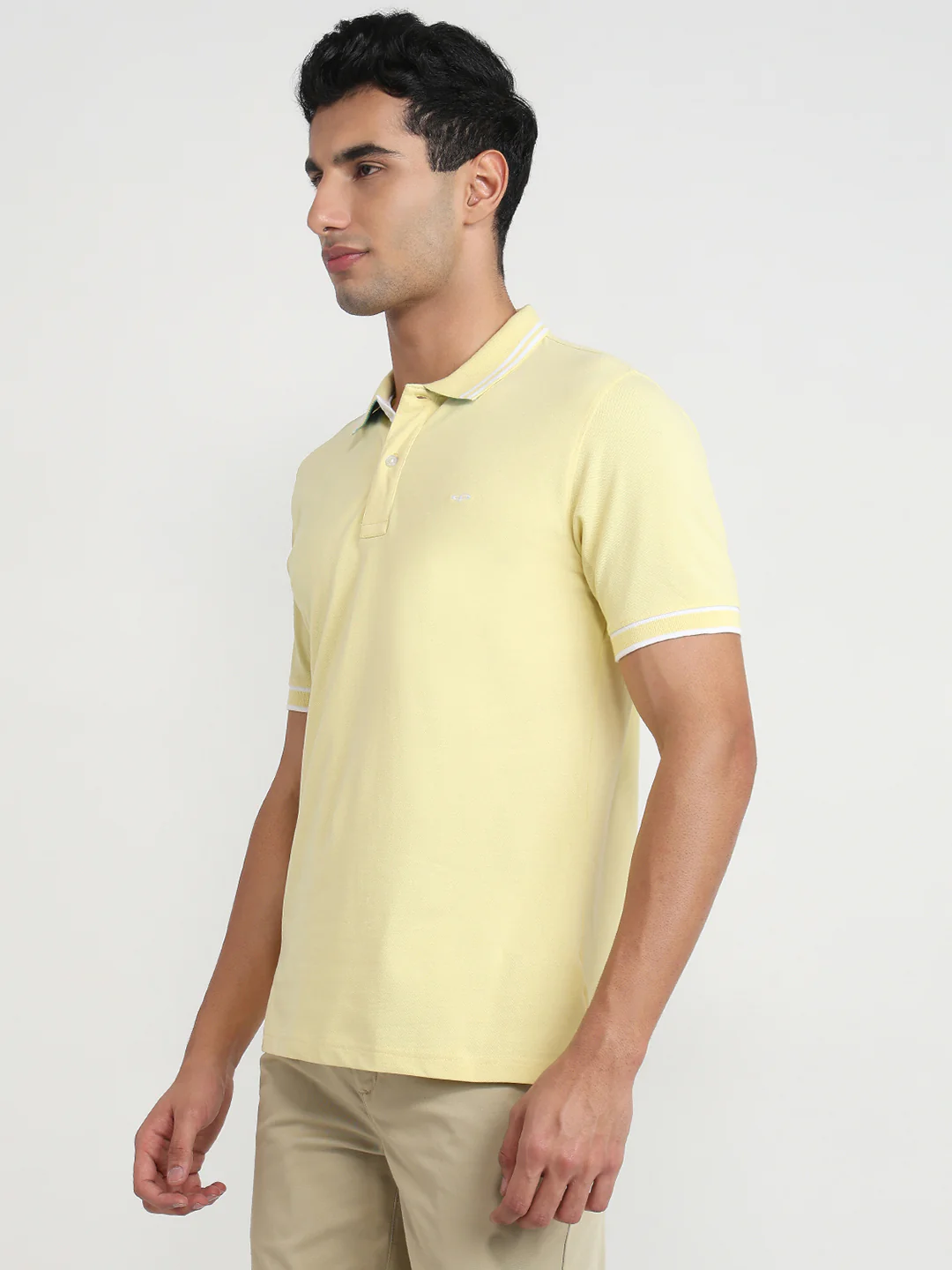 Colorplus Men Yellow Solid Regular Fit Cotton Blend T-Shirt - Image 2