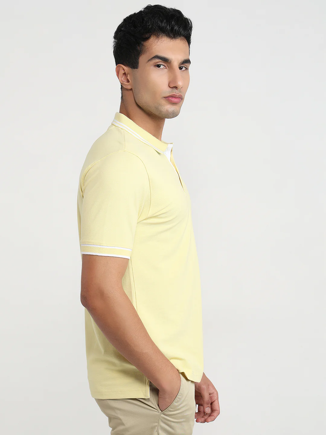 Colorplus Men Yellow Solid Regular Fit Cotton Blend T-Shirt - Image 3
