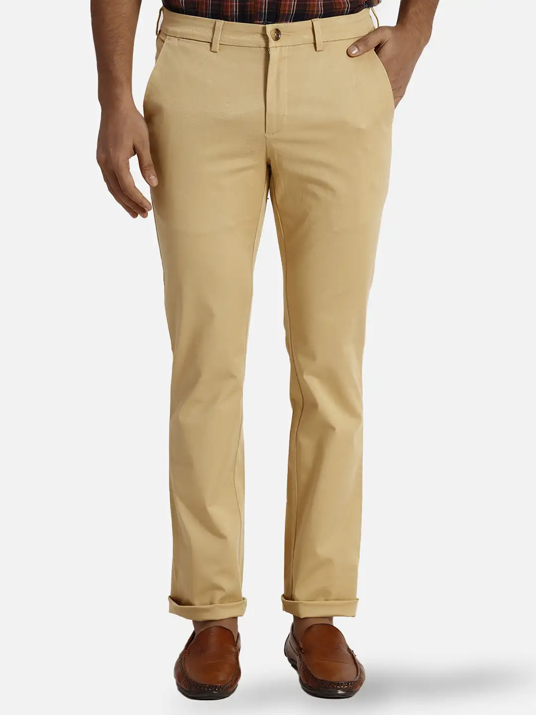 ColorPlus Slim Fit Solid Medium Khaki Trouser