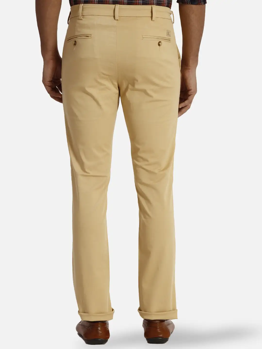 ColorPlus Slim Fit Solid Medium Khaki Trouser - Image 4