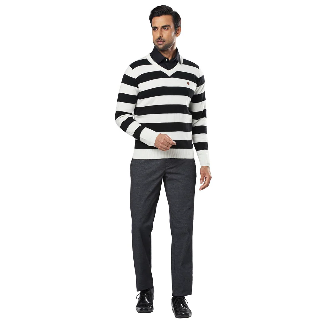 Men Black Acrylic Wool Blend Full Sleeve V Neck Collar Sweaters - Image 5