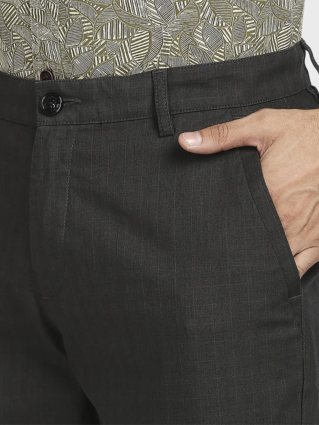Men Black Contemporary Fit Checks Cotton Blend Trouser - Image 6