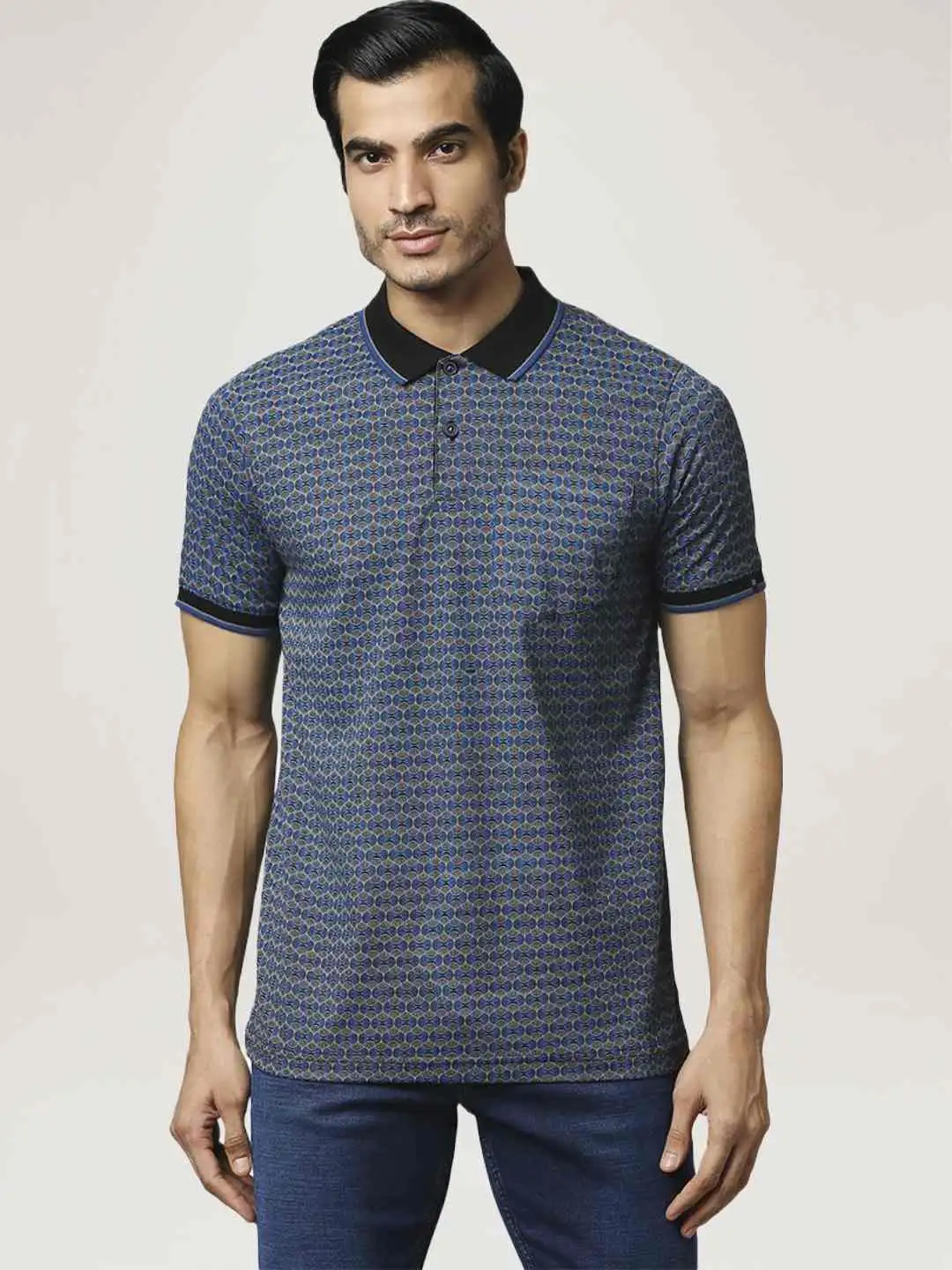 Men Black Contemporary Fit Print Cotton Polo T-Shirt - Image 3