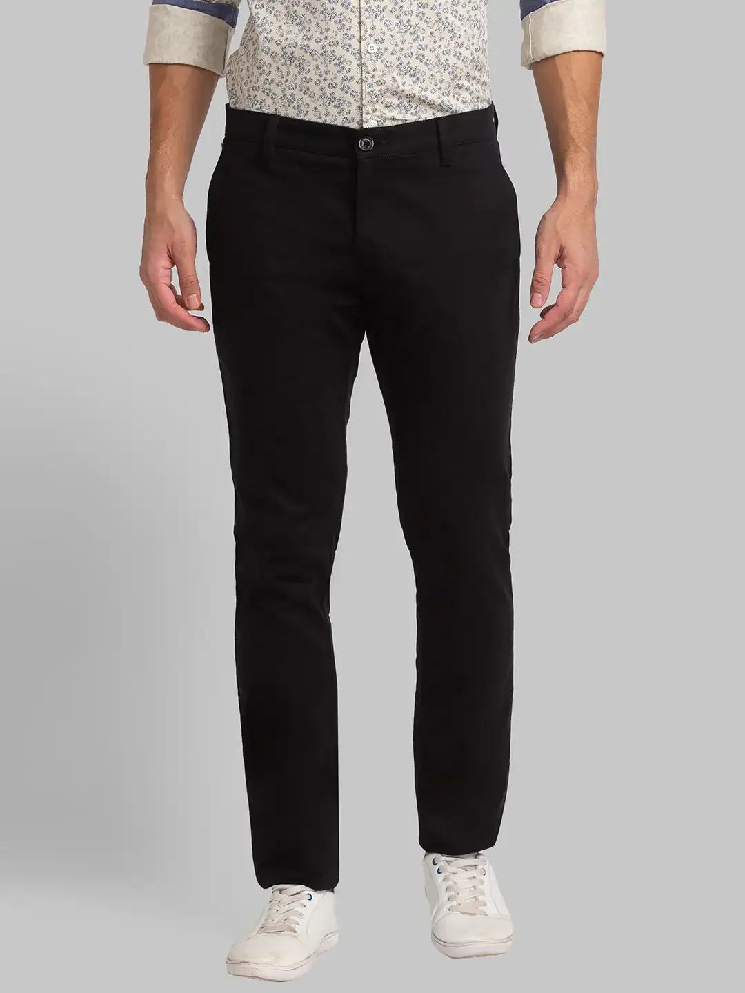 Men Black Lrt Fit Solid Cotton Blend Trouser