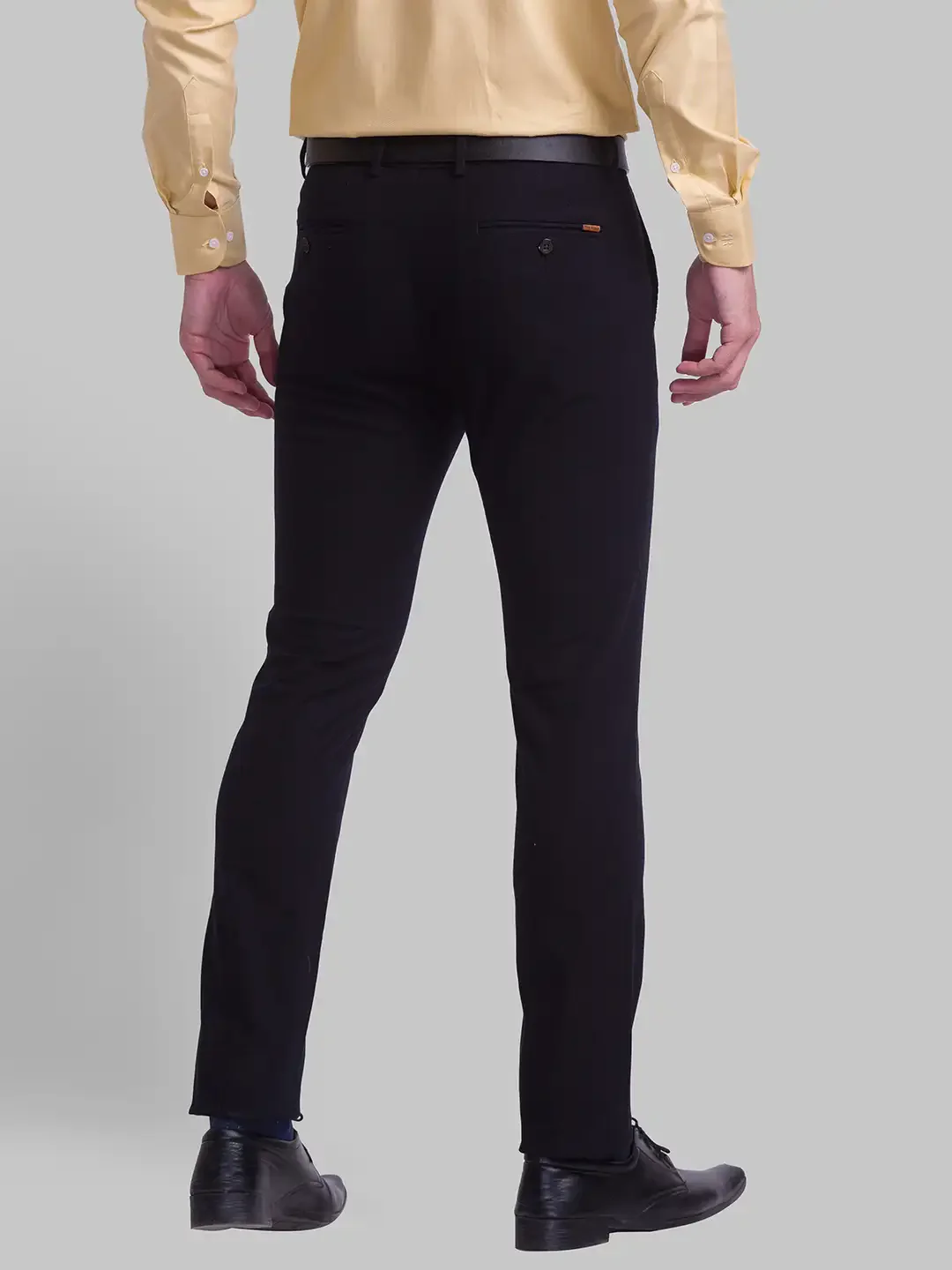 Men Black Neo Classic Fit Solid Cotton Blend Trouser - Image 4