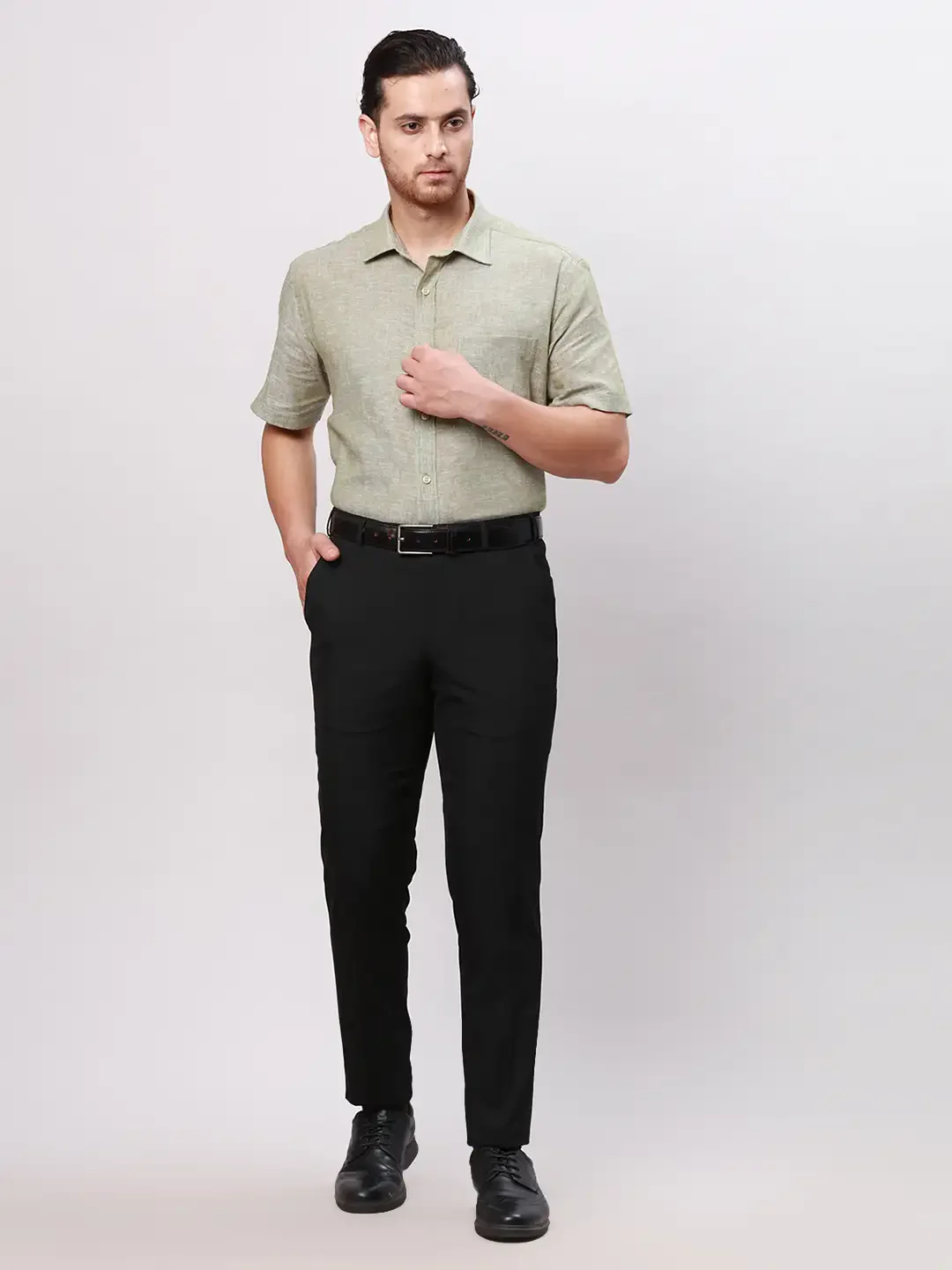 Men Black Neo Fit Twill Polyester Blend Trouser - Image 4