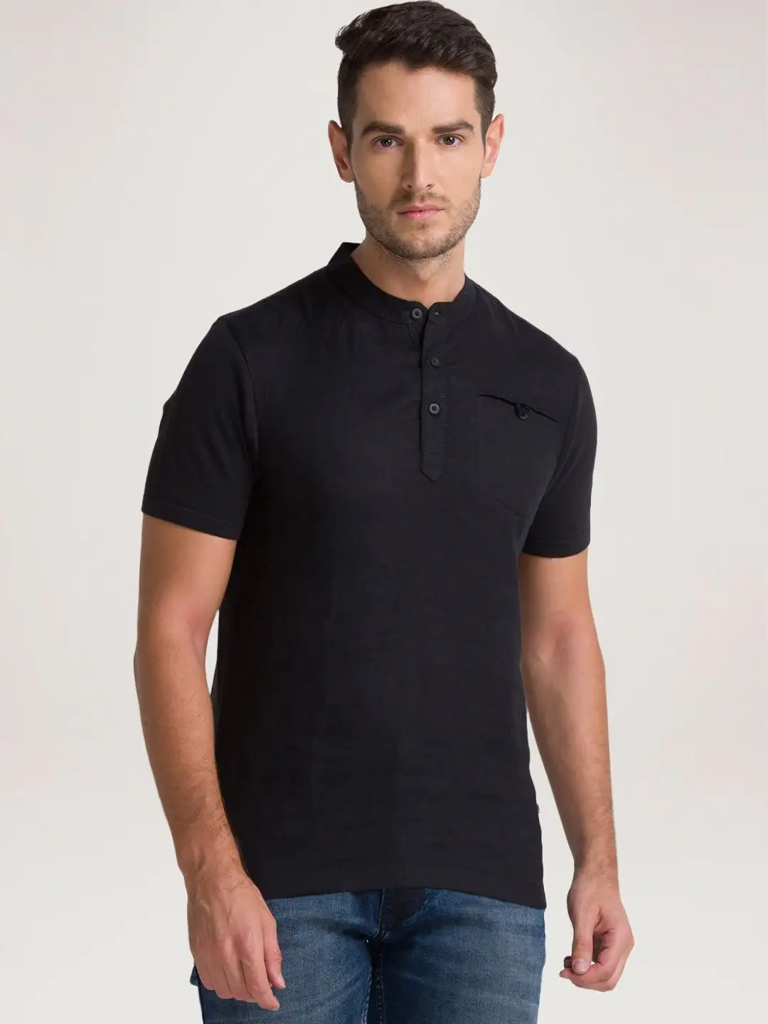 Men Black Regular Fit Solid Linen T-Shirt - Image 4