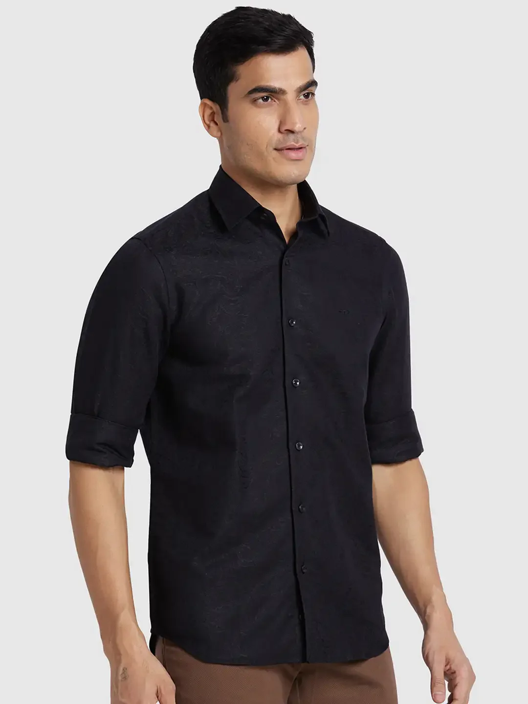 Men Black Regular Fit Solid Piece Dyed Cotton Blend Full Sleeve Shirts - Image 2