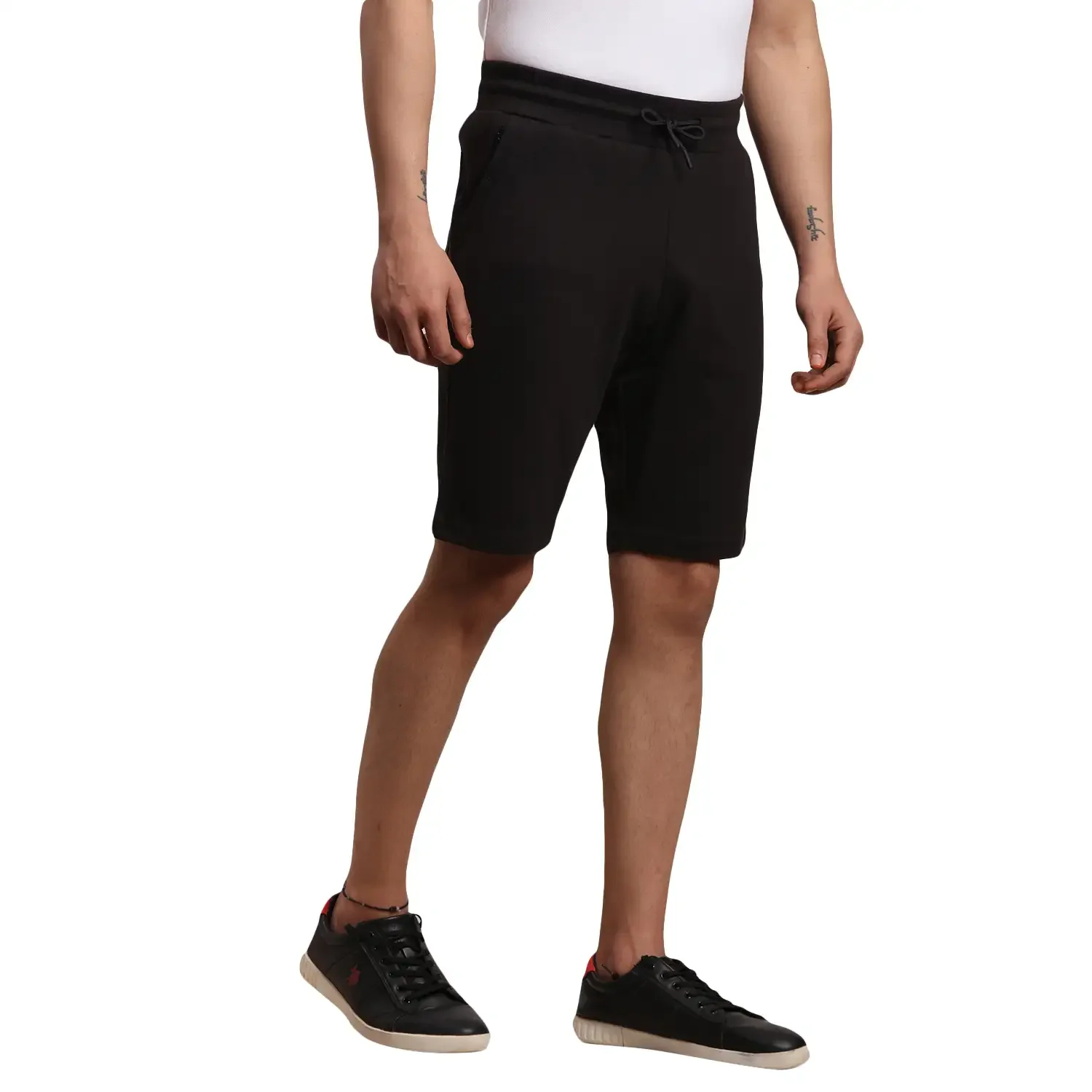 Men Black Shorts Fit Solid Cotton Polyester Blend Shorts - Image 2