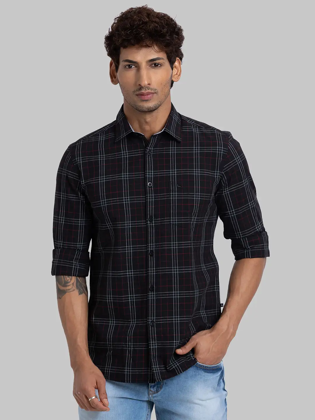 Men Black Slim Fit Checks Cotton Full Sleeve Shirts