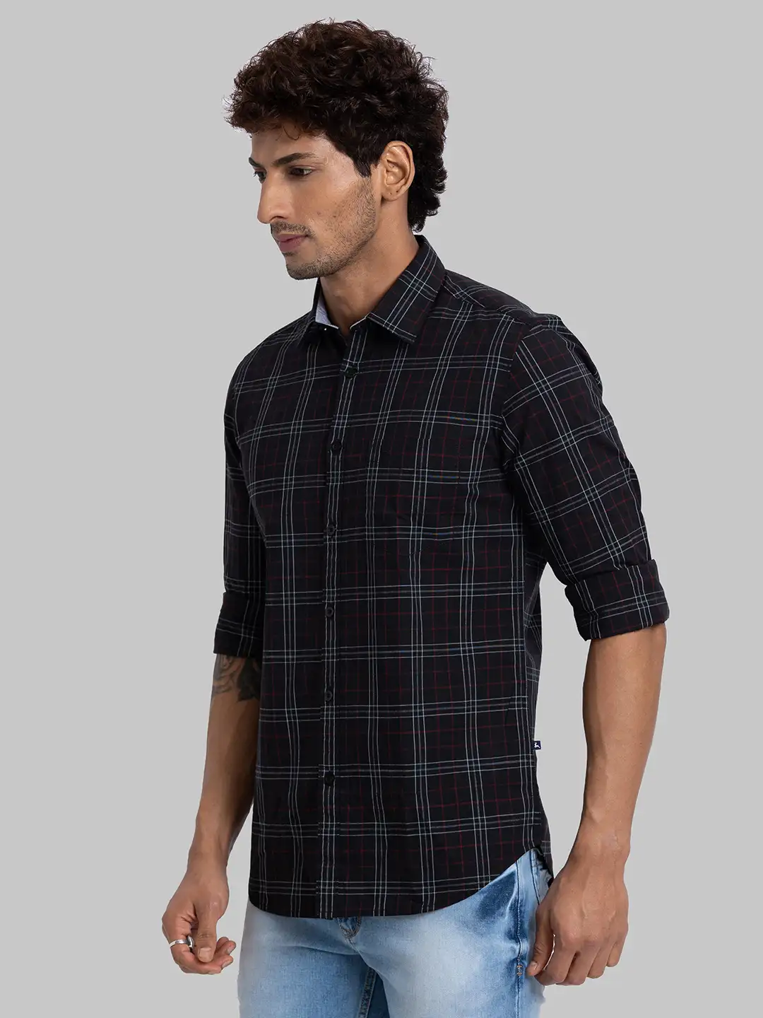 Men Black Slim Fit Checks Cotton Full Sleeve Shirts - Image 3